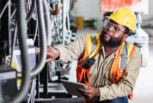 Best Affordable Electrician  in Vidor, TX